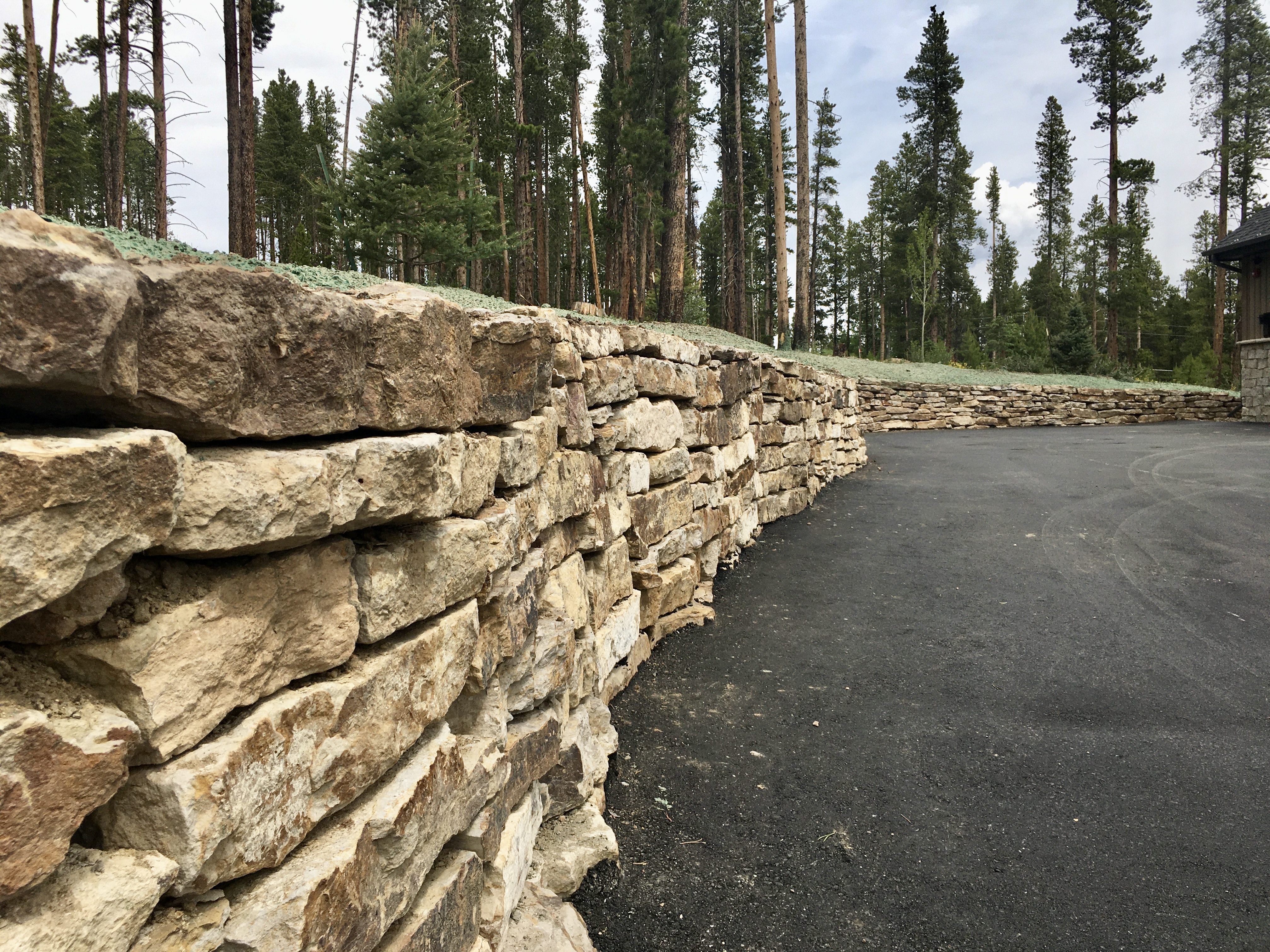 Retaining Walls Gallery - Photo 10